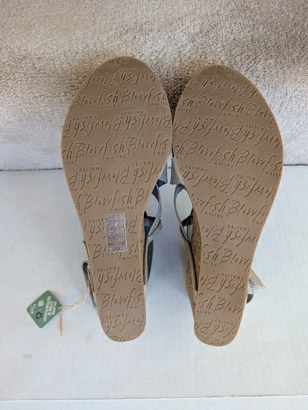 Blowfish Malibu 4Earth Hot Sun Strappy Wedge Sandals 11 Taupe Grey - DEFECT